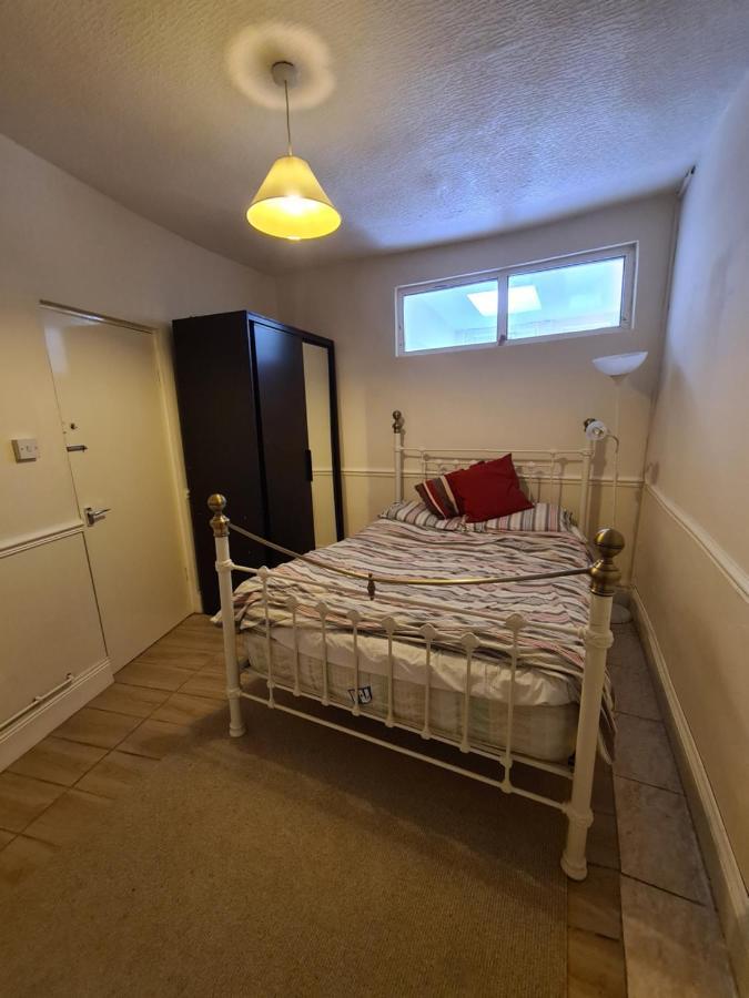 Ground Floor Flat , 31 Lena Street, Easton,Bristol Avon, Uk Hotel ภายนอก รูปภาพ